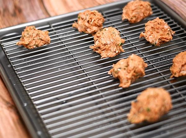 Tomato Basil Turkey Meatballs - Step 3